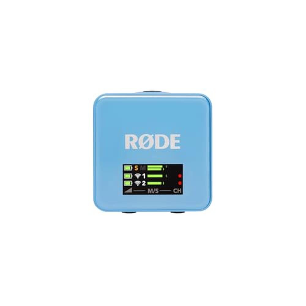 RDE Wireless Go Gen 3: Compact Wireless Mic with Pristine – In Use