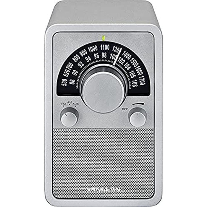 Sangean 15SR: Sangean WR-15SR AM FM Table Top Wooden Radio – Front View