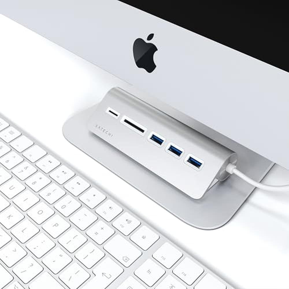 Satechi USB-C Hub: Premium 3-Port USB-A 3.0 Data Hub with – In Use