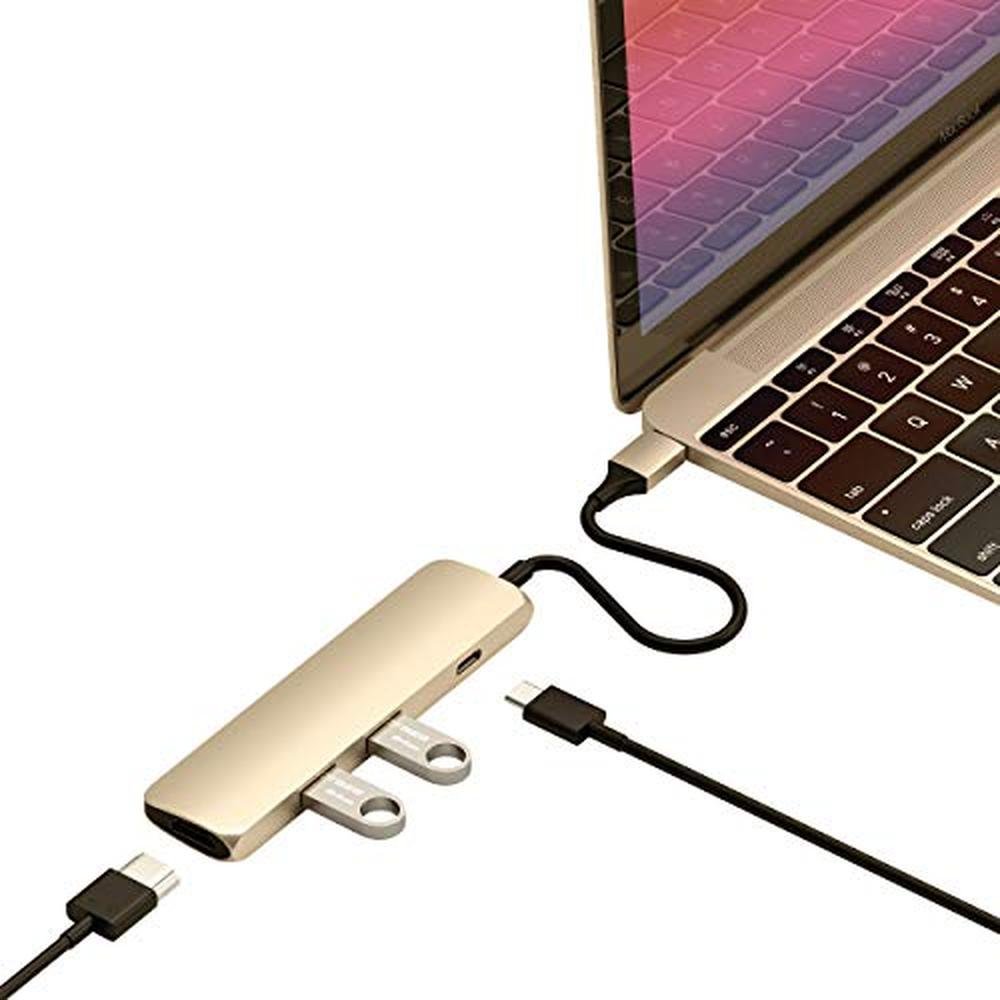 Satechi Hub: Satechi USB C Multiport Adapter – Front View