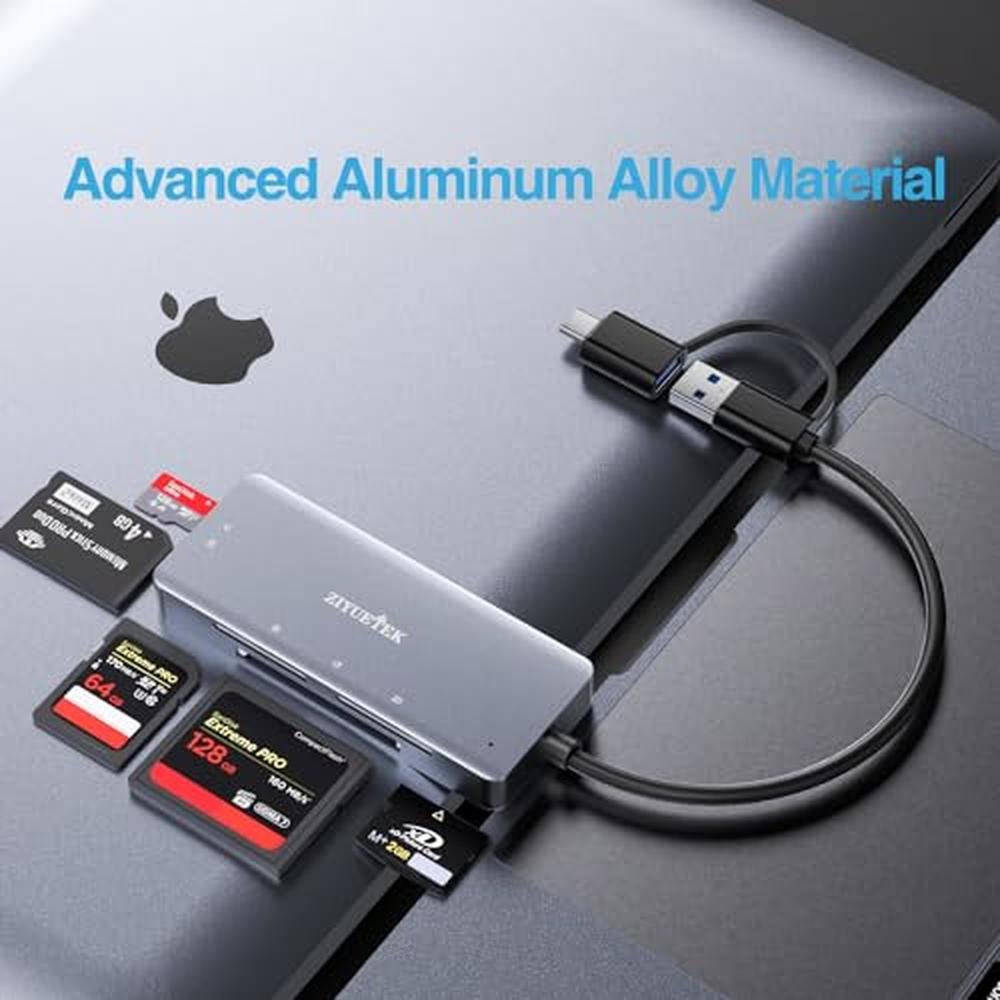 Reader Aluminum: 5-in-1 USB and USB-C to SD – Side View