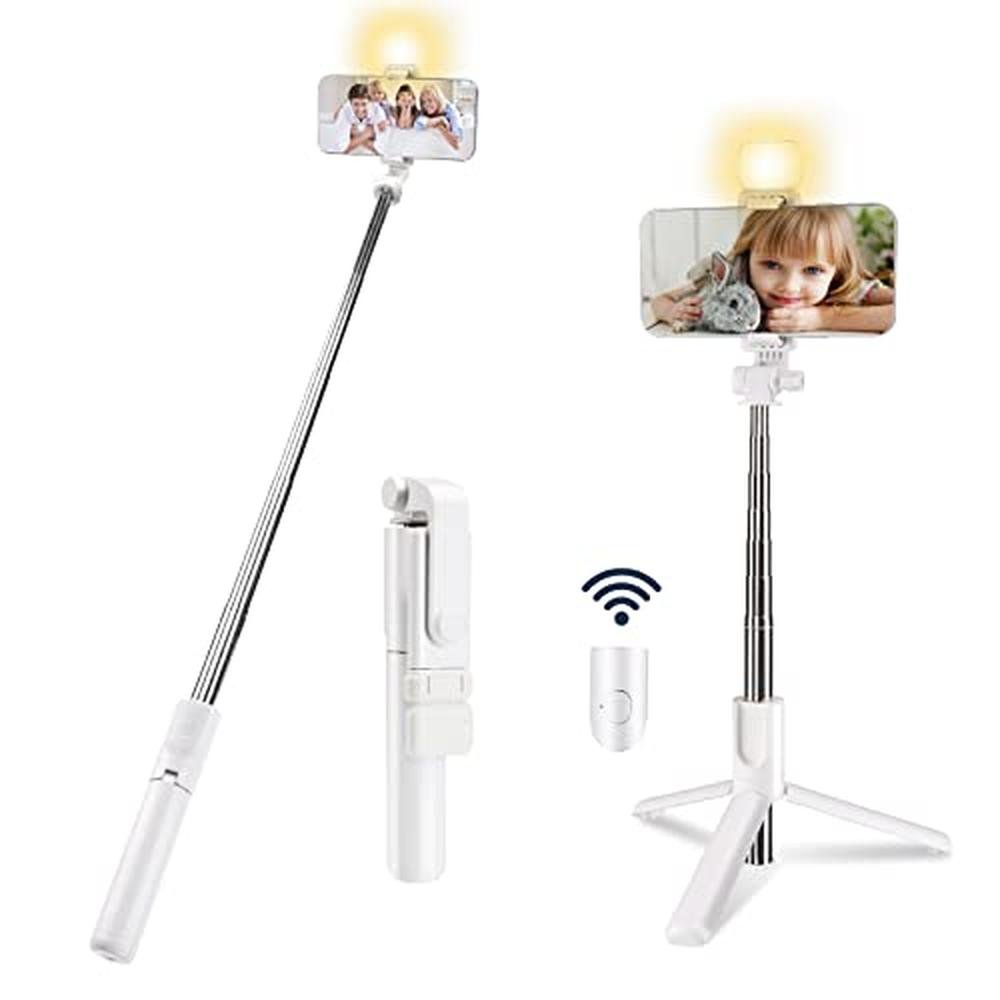 Selfie Stick: Premium Extendable Selfie Stick with Fill – Front View