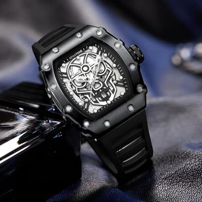 Senstone Mens Watch: Retro Punk Skull Tonneau Design Analog – Close-up Detail