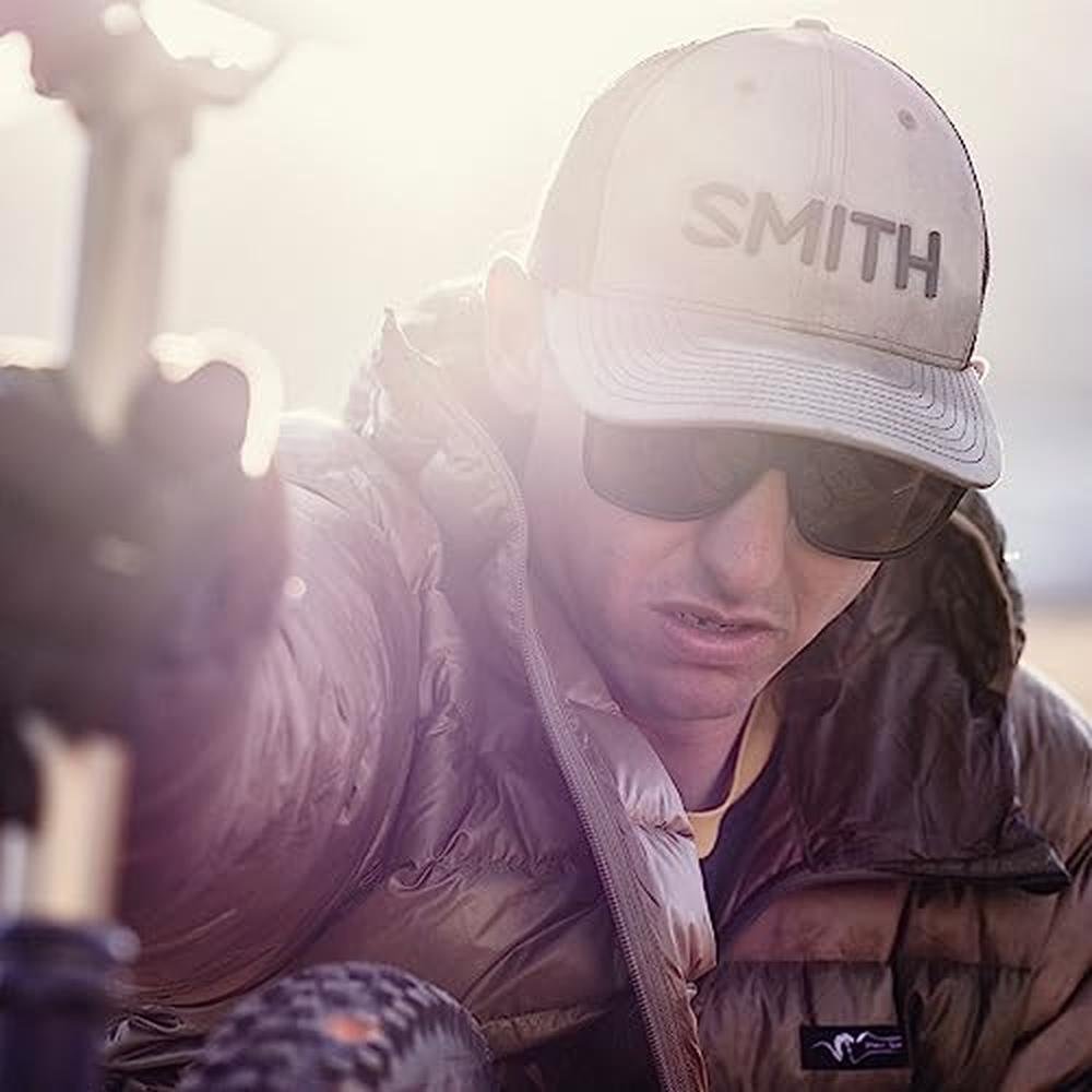 Sunglasses Black: Smith Lowdown XL 2 – In Use