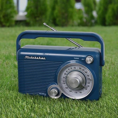Studebaker SB2002BL Portable AM/FM Radio – In Use