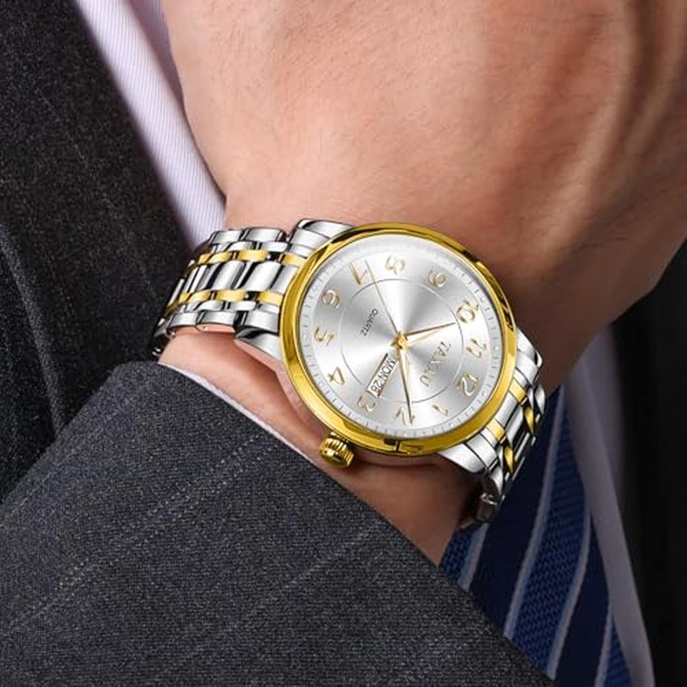 Watches Taxau: Taxau White Watch Gold Silver – Close-up Detail