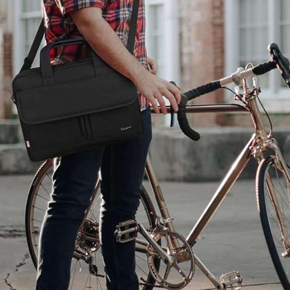 Laptop Bag: Taygeer 15.6 Inch Business Briefcase – Close-up Detail
