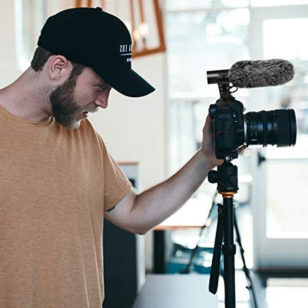 Camera Microphone: Tikysky Video Microphone for DSLR – Close-up Detail