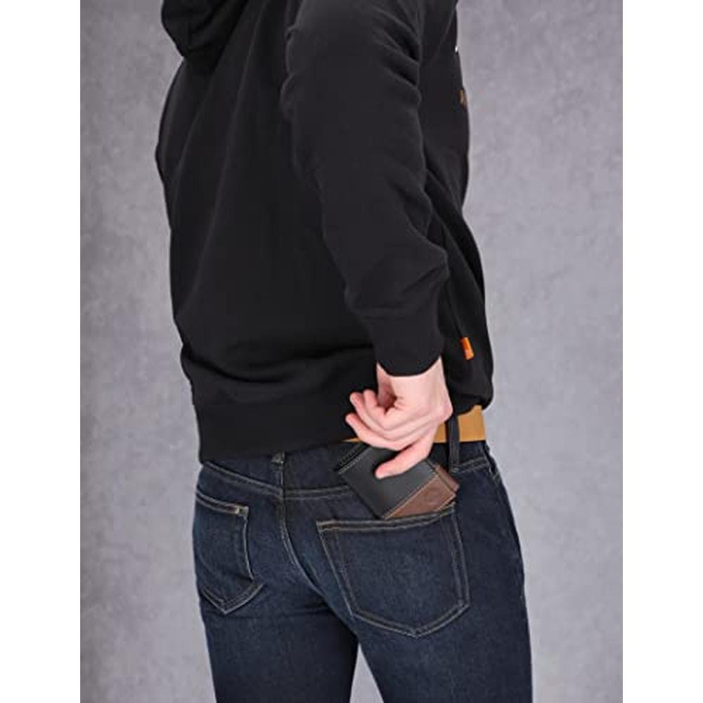 Timberland Men's Leather Trifold Wallet With Id Window – Side View