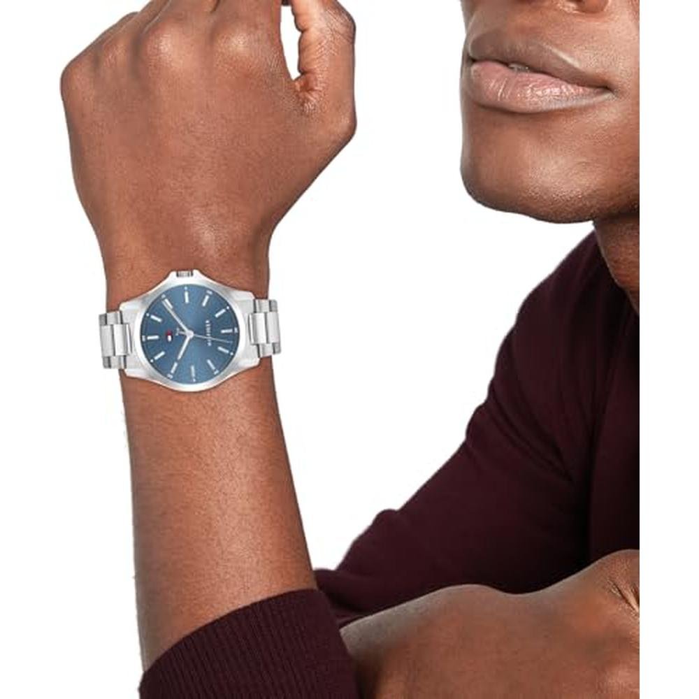 Tommy Hilfiger: Men's 3H Quartz Watch Stainless Steel – Side View