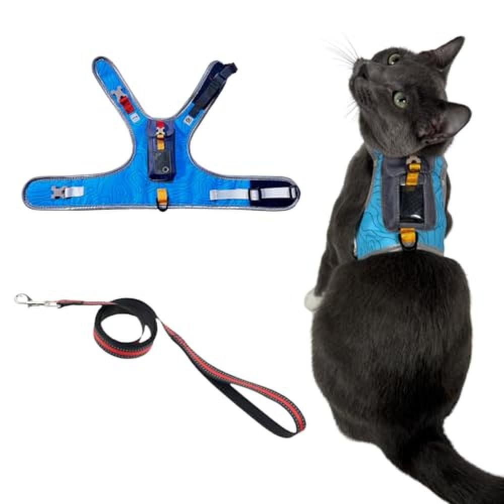 Cat Harness: Travel CAT The Pathfinder GPS Tracker Pocket – Front View