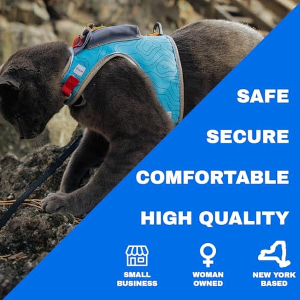 Cat Harness: Travel CAT The Pathfinder GPS Tracker Pocket – In Use