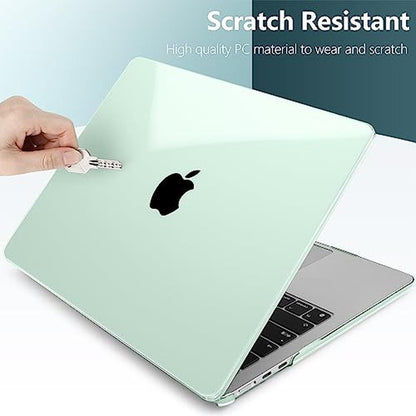 MacBook Air Case: TWOLSKOO M4 MacBook Air 13.6 Inch Hard – Close-up Detail