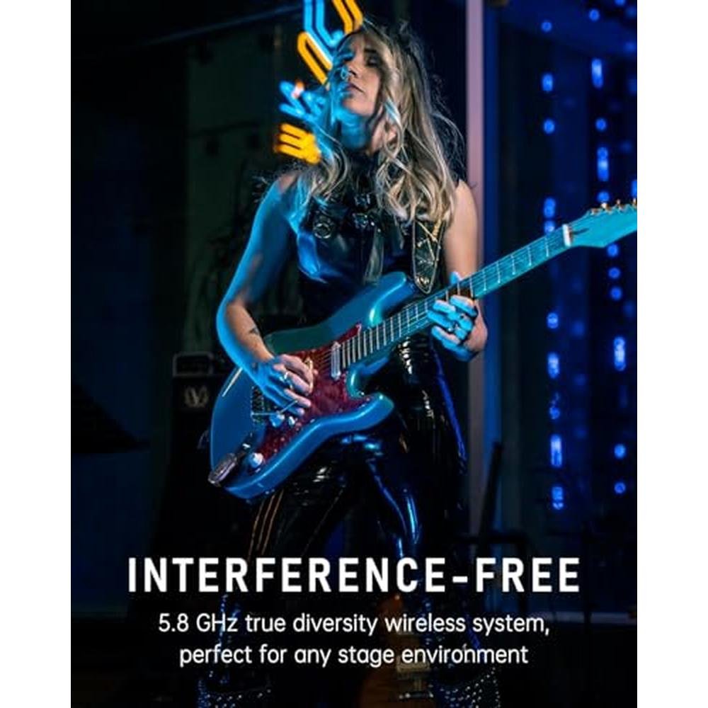Xvive AC58 Wireless Guitar System 5.8GHz – In Use